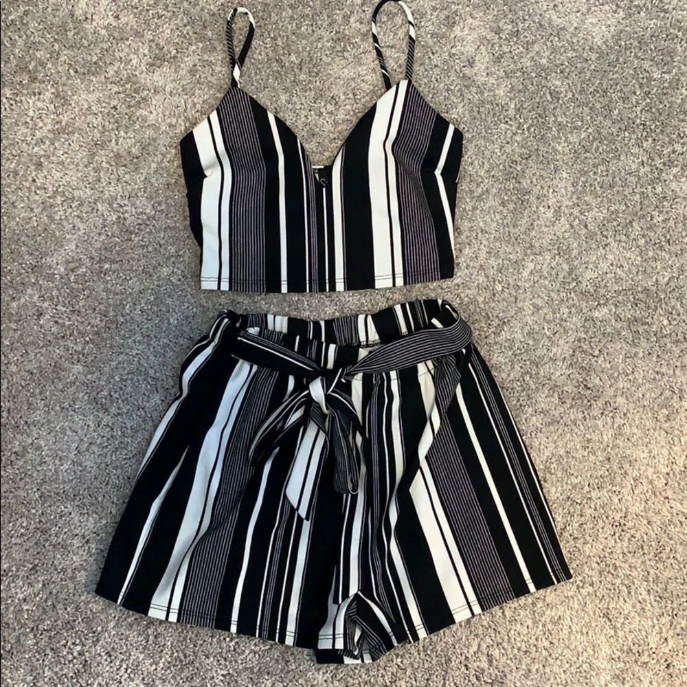 Two piece set